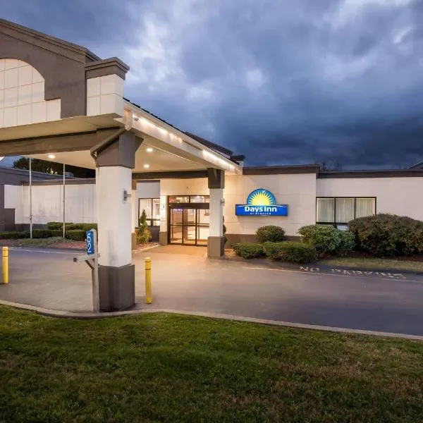 Days Inn by Wyndham Liberty, hotel in Ferndale