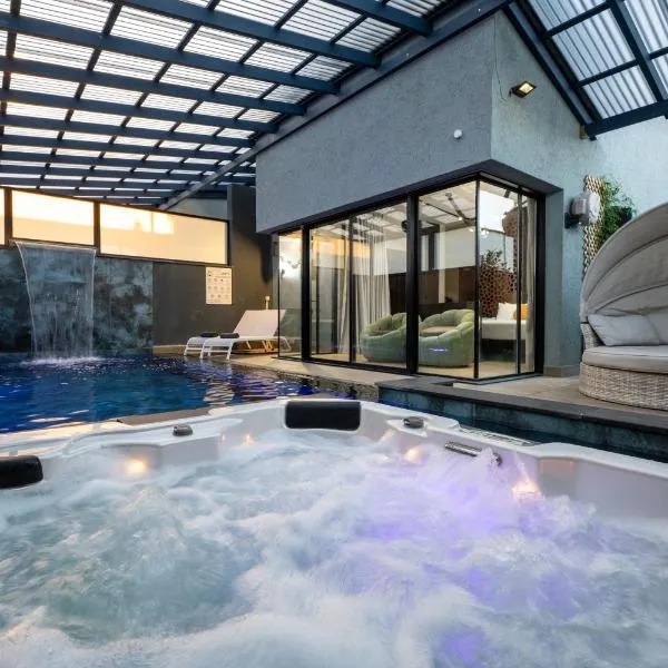 Naomi Boutique Suites, hotel in Netu'a