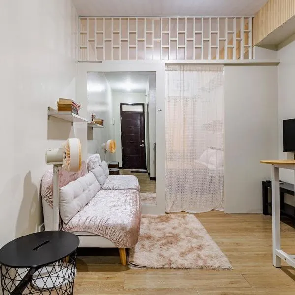 Self-Checkin - Piekny Dom - A Beautiful Home, ξενοδοχείο στη Μανίλα