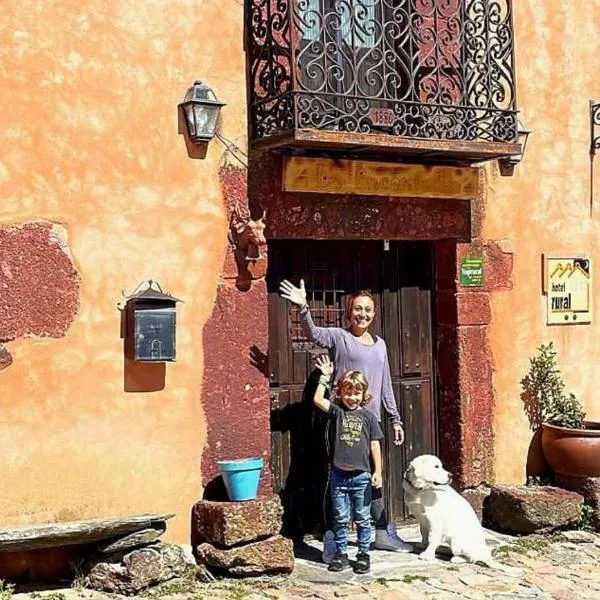 Hotel Rural La Encantada en Riaza, hotel in Becerril