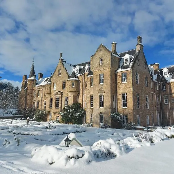 Carberry Tower Mansion House and Estate, Hotel in Musselburgh