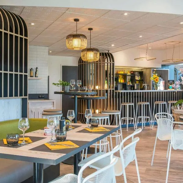 ibis Styles Pertuis Portes du Luberon, hôtel à Pertuis