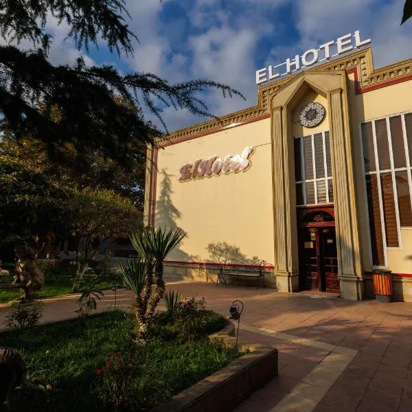 El hotel: Gence'de bir otel