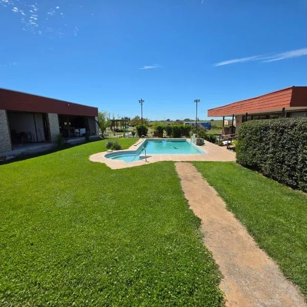 Bird Bus Chile - Descanso- Aventura - Comodidad, хотел в Чилан