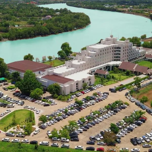 Suntara Wellness Resort & Hotel, hotel in Chachoengsao