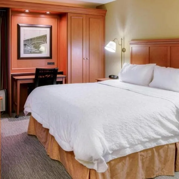 Pittsburgh Airport Inn and Suites, hotell sihtkohas Moon Township