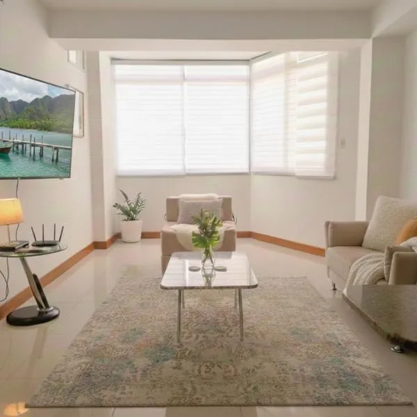 Exclusivo Apartamento en Lecherías 1 min caminando hasta la playa, hotel em El Morto de Barcelona