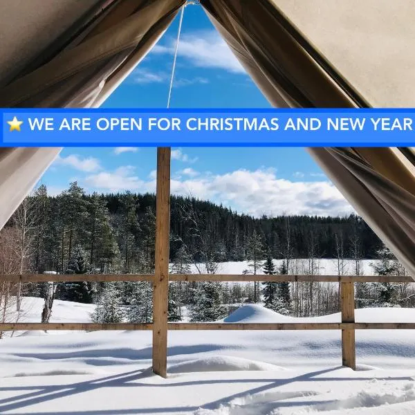 Glamping tent in a forest, lake view, hotel v destinaci Bjuråker