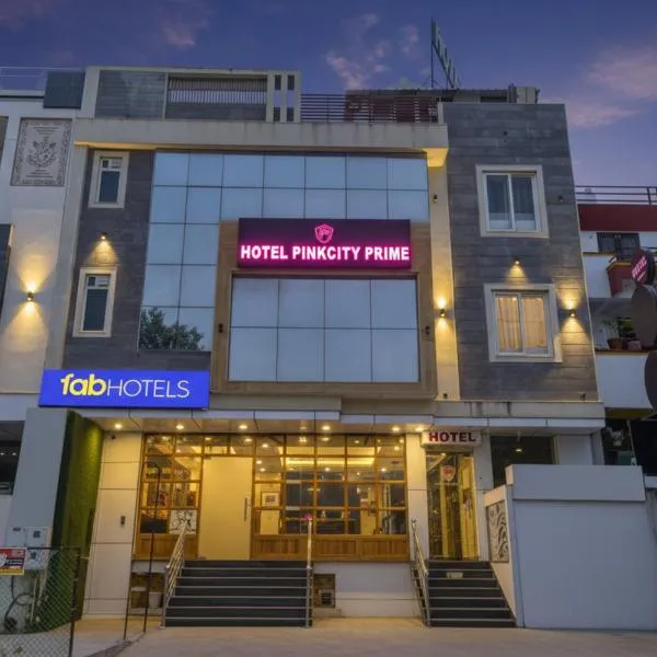 FabHotel Pink City - World Trade Park, ξενοδοχείο στη Τζαϊπούρ