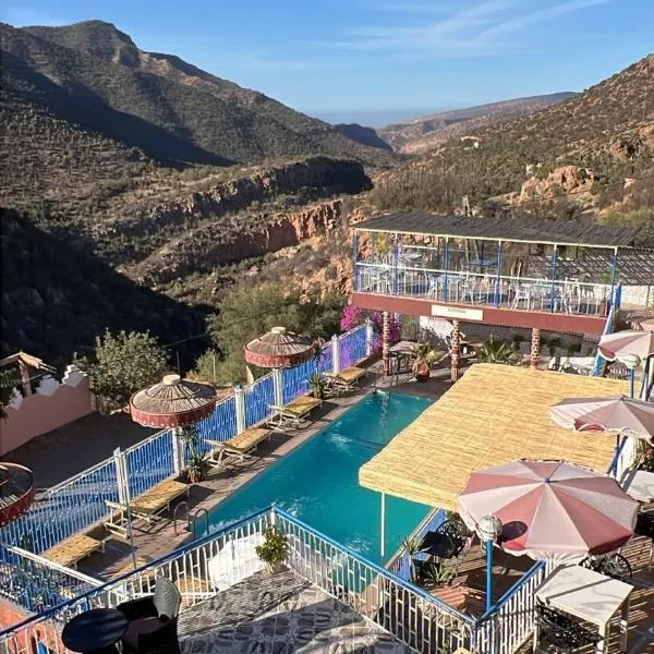 Auberge Les Montagnes du Paradis Your Hidden Retreat in Paradise Valley, ξενοδοχείο στο Αγκαντίρ