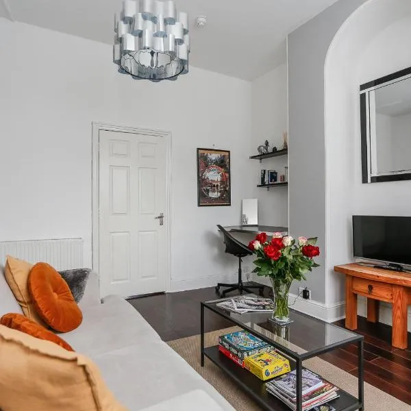 Rialto luxury apartments Bath !, ξενοδοχείο στο Μπαθ