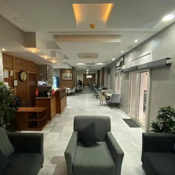 Hôtel EDHIAFA, хотел в Al Madīnah