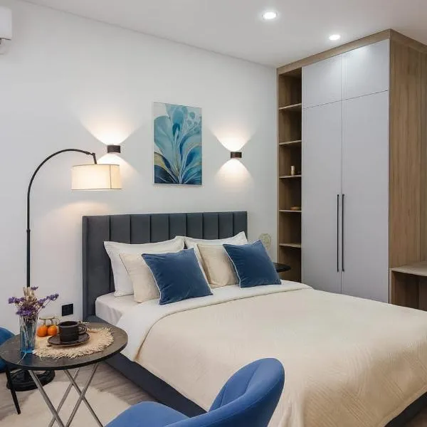 Warm 2BR Stay Mega Park Area, Hotel in Almaty