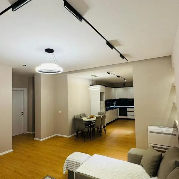 Gloria New Bazaar Apartment, hotel in Tirana