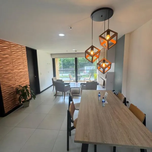 Hotel Rioverde Suite Cerca de Aeropuerto JMC, hotel en Rionegro