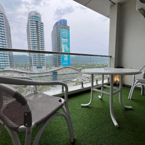 Guest Nest Executive Stay- Elysium Tower Opposite Centaurus Mall Islamabad, hotel in Islamabad