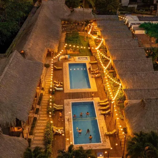 Tiki Hut Hostel, hotel in Palomino