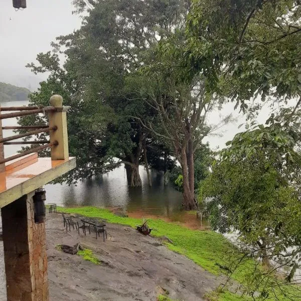 castle palace kandy, hotel v destinaci Kandy