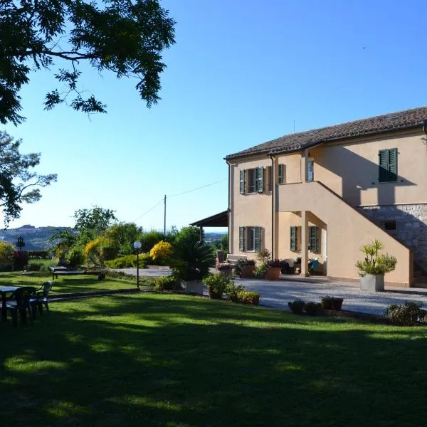 Il Mandorlo - Agriturismo e Azienda Agricola Ferrato, khách sạn ở Ancona