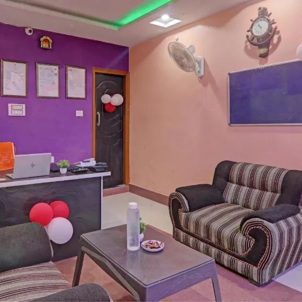 Super Hotel O Surya Inn, hotel sa Varanasi