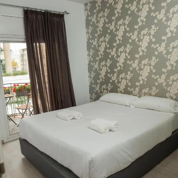 DragonTree Barcelona - apartamentos turisticos 5 min from the BEACH、バルセロナのホテル
