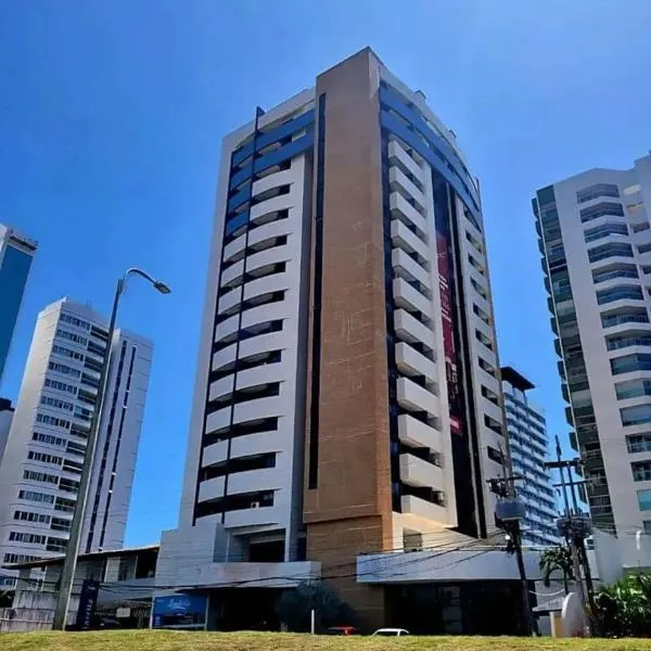 Flat Biarritz - Praia Litorânea, hotel in São Luís