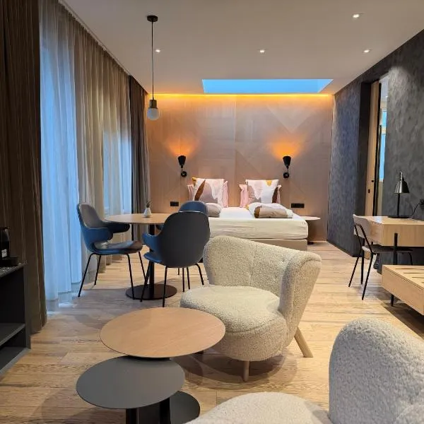 Hotel Lotus, hotel di Reykjavik