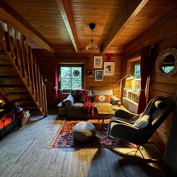 Mannana házikó, Hotel in Szokolya