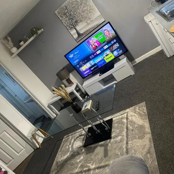 Cosy 1 Bedroom Bungalow Between Basildon & Wickford, отель в городе Nevendon