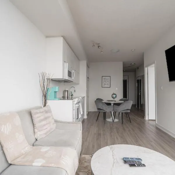 Stylish Modern Condo in the Heart of Toronto, hotel a Toronto