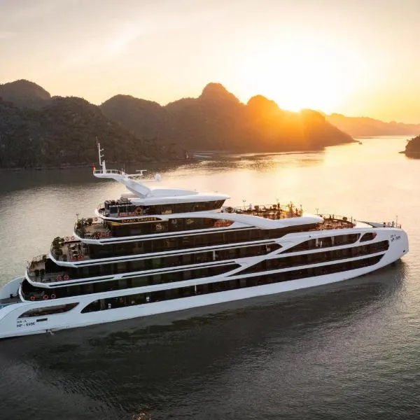 Diana Cruises Halong Bay - Beauty by Venus Group、ハロンのホテル