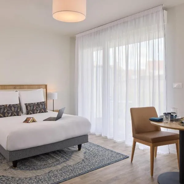 Quality Aparthotel Cholet, hotel v destinaci Cholet