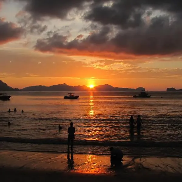 Calitang Pearl Lodge, hotel di El Nido