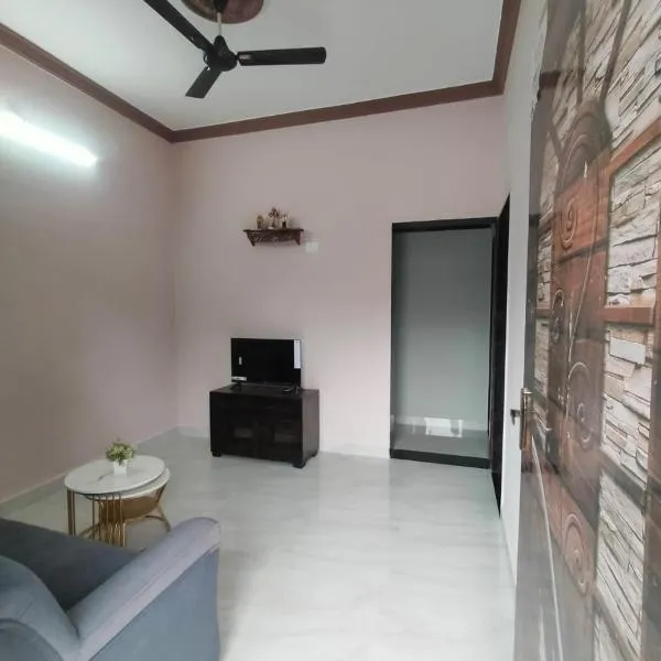Ferns home stay, hotel sa Betalbatim