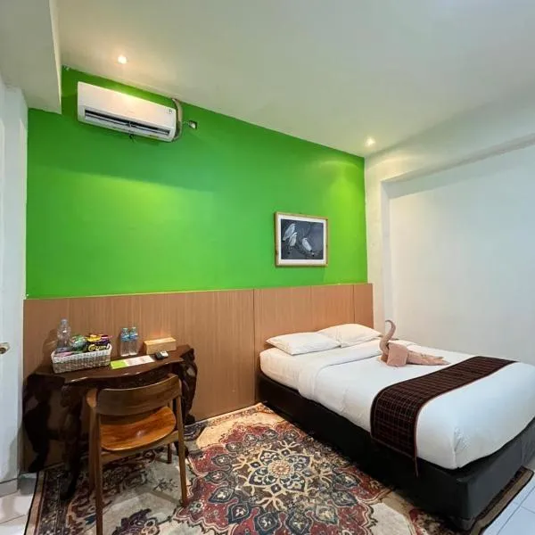 The Cabin Tugu Hostel, hotel v destinaci Yogyakarta