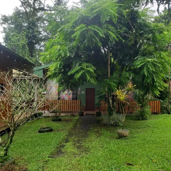 Arenal Hostel La Catarata, hotel in Fortuna