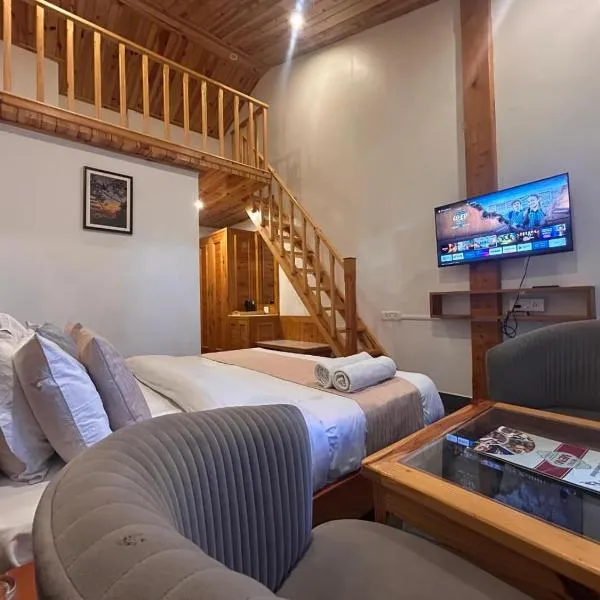 Dwaper Palace A Luxury Property Near Library Chowk, Mussoorie, hotel v destinaci Mussoorie