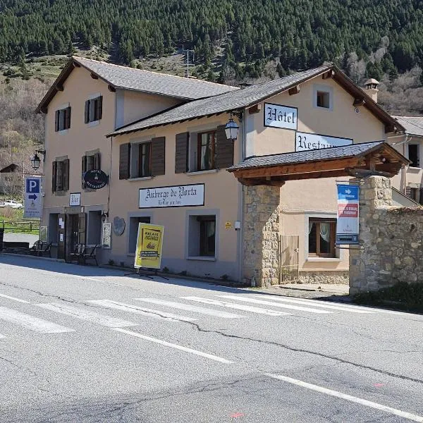 Le Campcardos, hotel i Porta