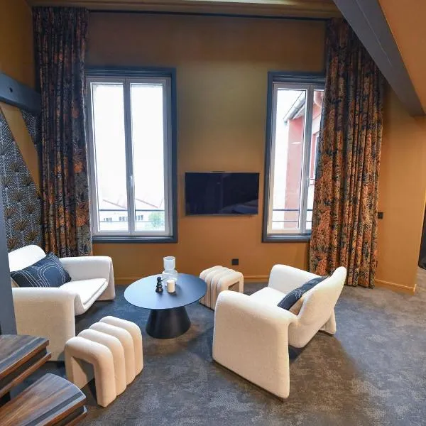 La SUITE appart 'hôtel & restaurant Le DÔME、ロアンヌのホテル