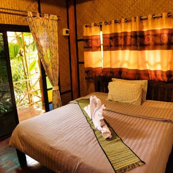 Ouychai home stay resort, готель у Чіангмаї