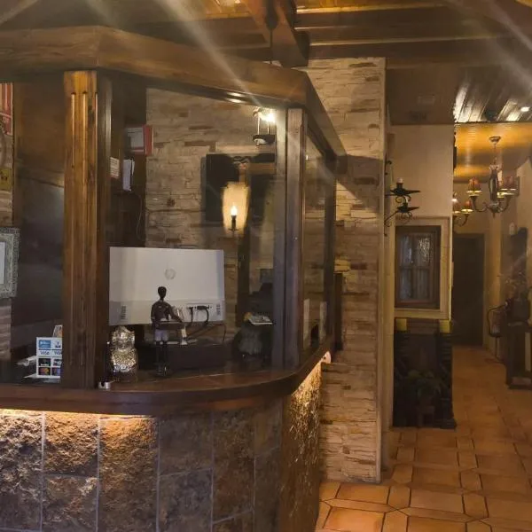 HOTEL Doña Isabel, hotel em Torrellano