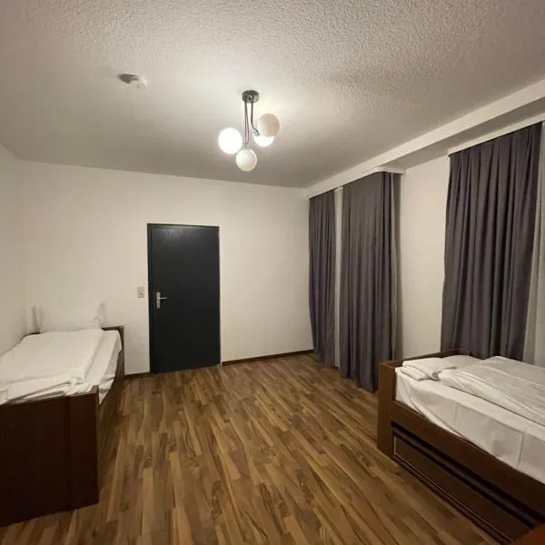 Hostel Casa Andalucia, hotel en Hallbergmoos