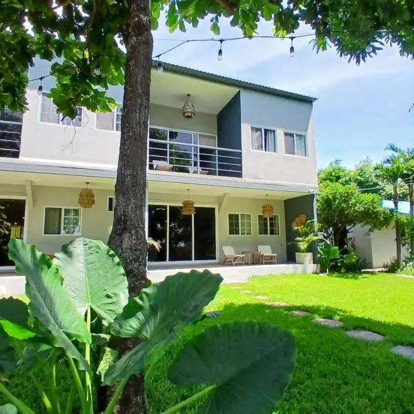 El Xalli Hotel, Hotel in El Zonte