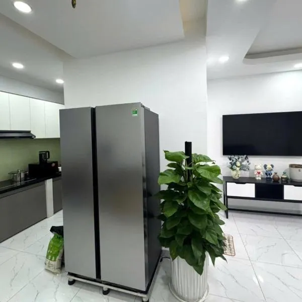 2 bedroom apartment - 82m2 near the airport, khách sạn ở TP. Hồ Chí Minh