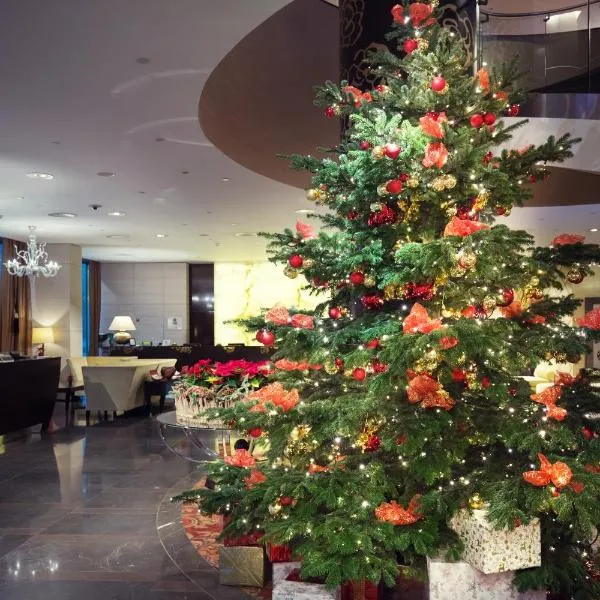 Grand Hotel River Park, a Luxury Collection Hotel, Bratislava，位于布拉迪斯拉发的酒店