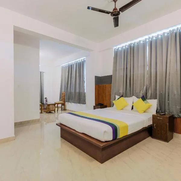 Itsy Hotels Abrigo, Hotel in Anaviratty