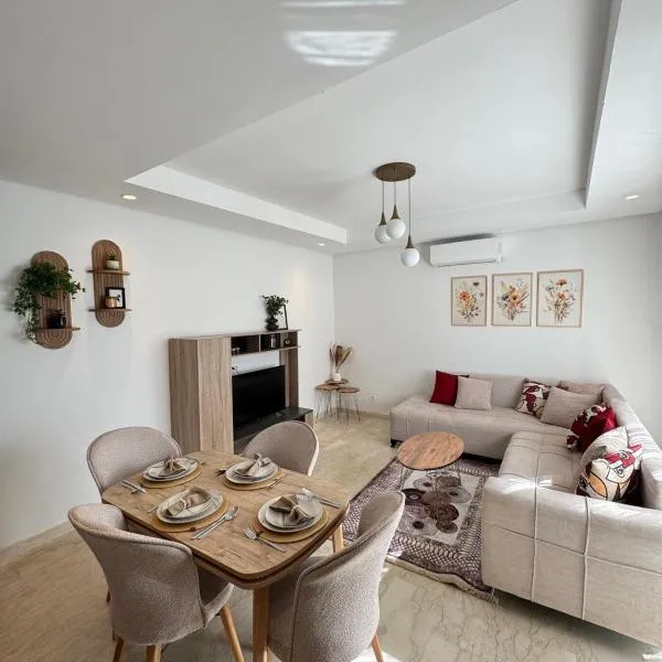 VIVASTAY Casablanca - Zenata eco city beach access with swimming pool, hotel en Aïn Harrouda