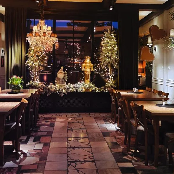 Willa Pirs, hotel in Warsaw