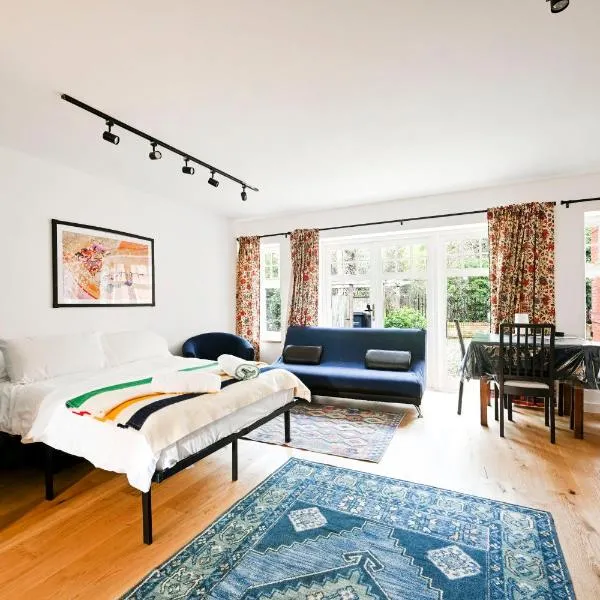 Cosy and Spacious Studio in Richmond London, hotel u Londonu