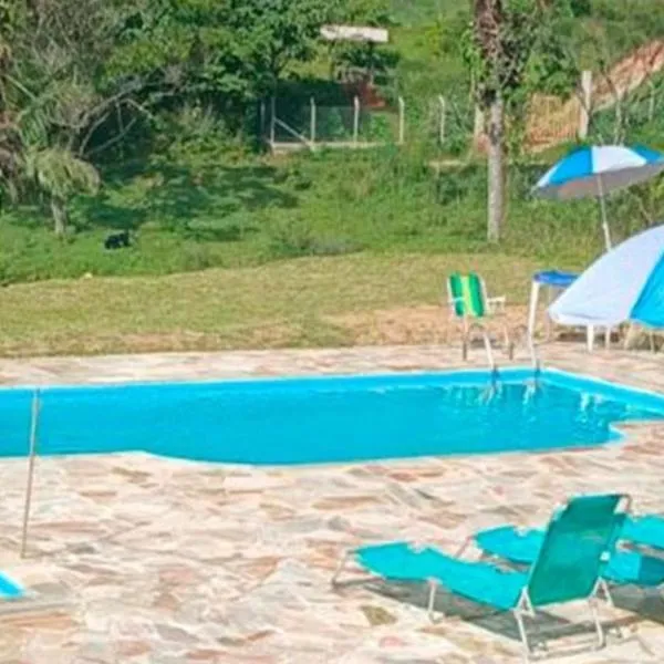 Casas de Campo com Piscina, Pesca - Mata Atlântica، فندق في Bairro Pedra Branca